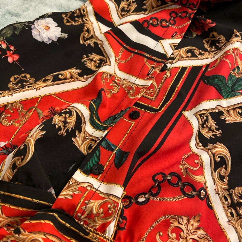 TOP VERSACE STYLE BLOUSE ❤️ - Picture 2 of 2